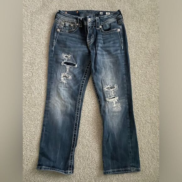 Miss Me Signature Crop embellished denim - Picture 1 of 3